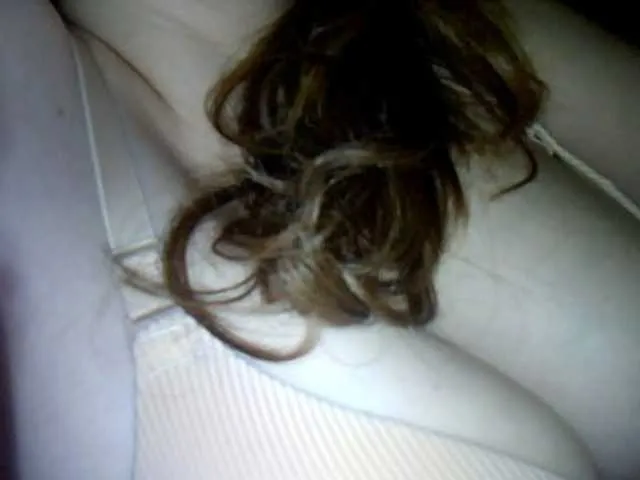 Live sex webcam photo for SWEETLUNA77 #241425926