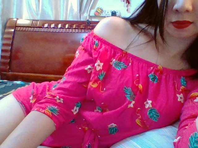 Live sex webcam photo for pornadrianna #243917774