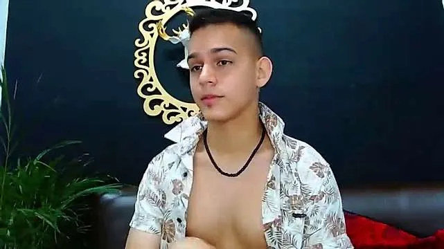 Live sex webcam photo for Vanessa_Harriss #245077665