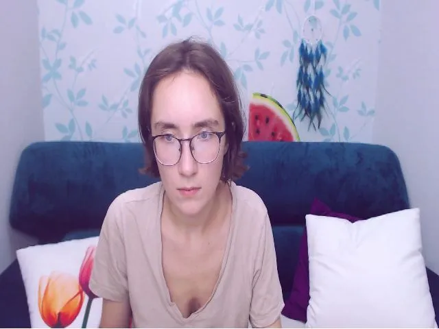 Live sex webcam photo for CleverAlexiss #262221450