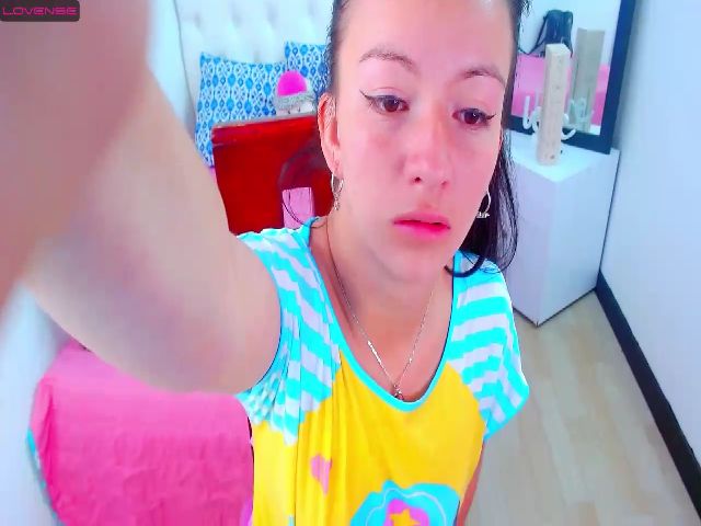 Live sex webcam photo for Nayis_sexy #252825615