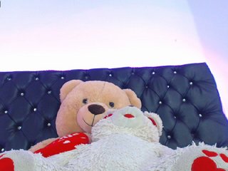 Live sex webcam photo for SweetBarbie #240598724