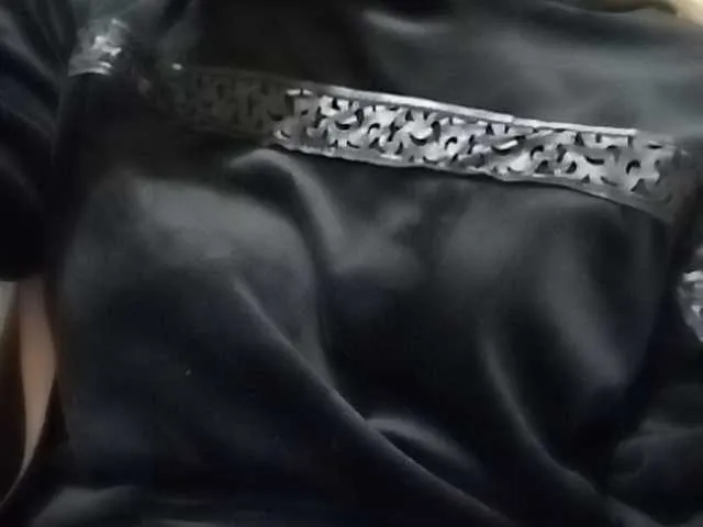 Live sex webcam photo for Sexywoman999 #241298061