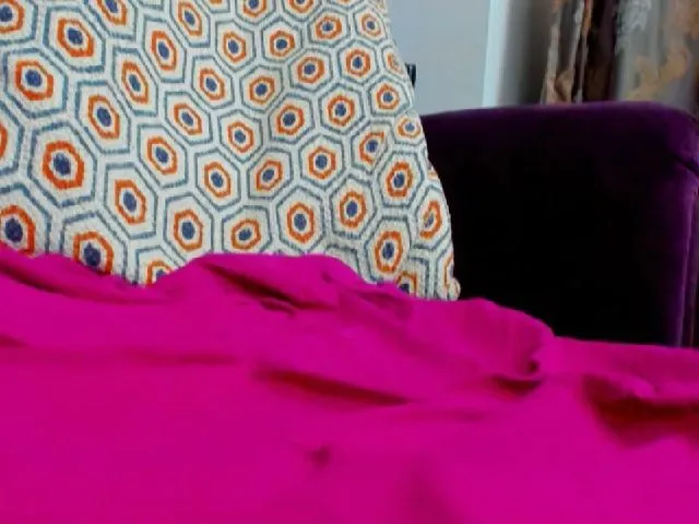 Live sex webcam photo for AlphaWoman #265355972