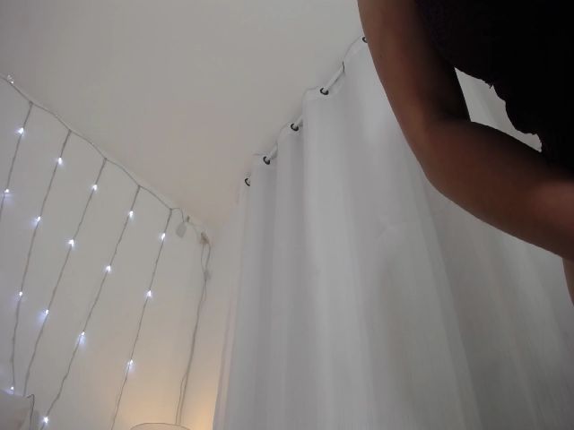 Live sex webcam photo for Marianviolet #259742684