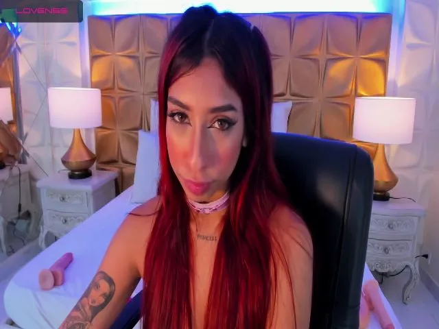 Live sex webcam photo for CandyLaw_ #263213368