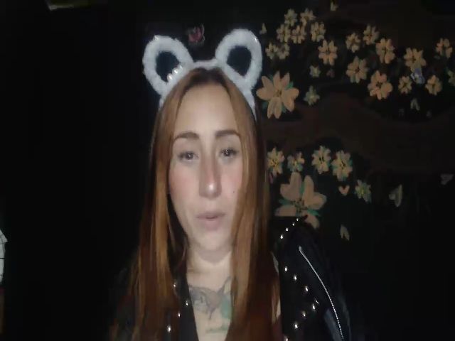 Live sex webcam photo for Scarlet_tatto #257261877