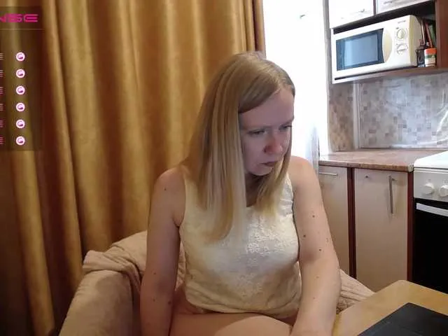 Live sex webcam photo for Fortuna3106 #245526392