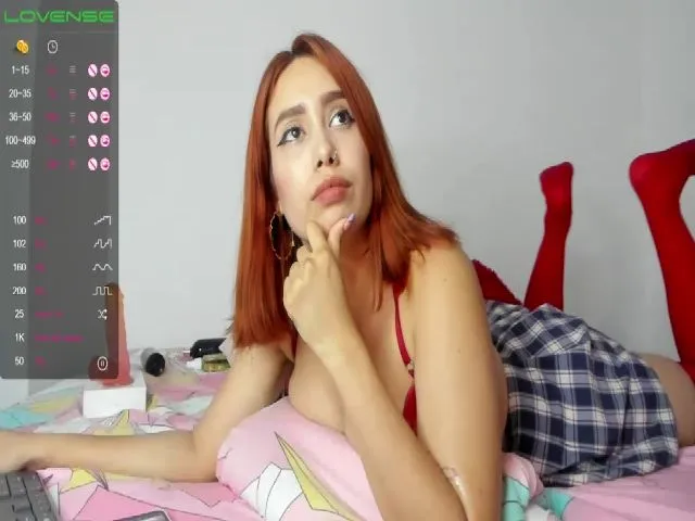 Live sex webcam photo for Rubi_26_ #265338362