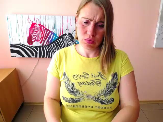 Live sex webcam photo for ChloePlay #262703891