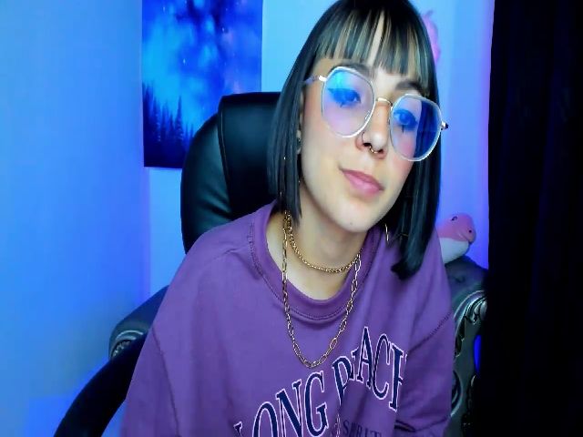 Live sex webcam photo for Angelsiinner #264404892