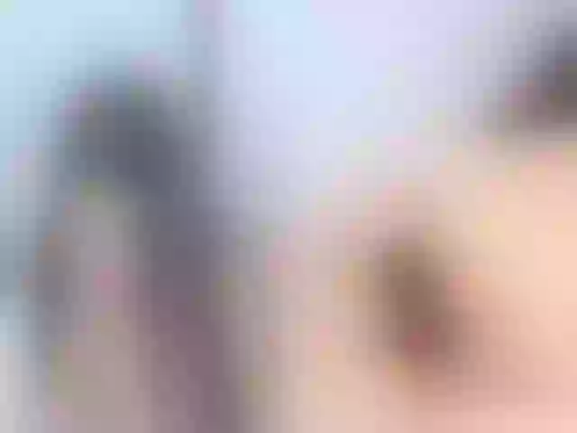 Live sex webcam photo for Julieta__18 #262302302