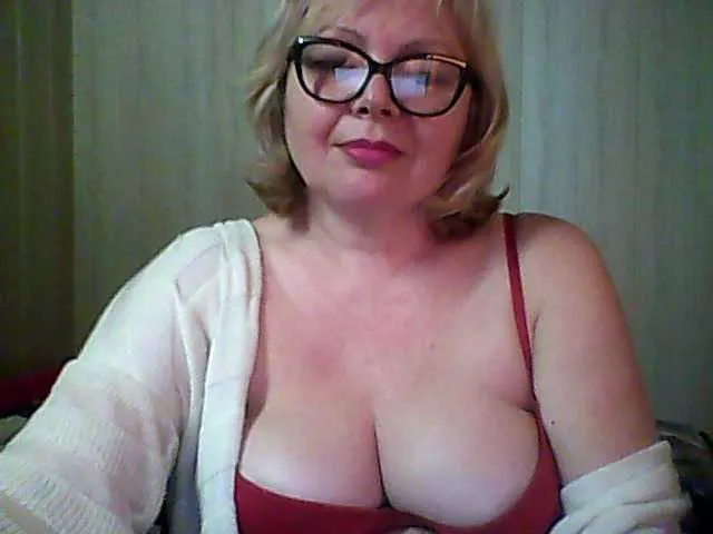 Live sex webcam photo for BarbaraBlondy #241336191