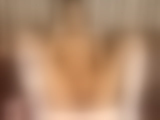 Live sex webcam photo for BerryBooty97 #253154199