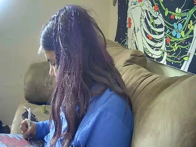 Live sex webcam photo for Lilmisspurp #255701779