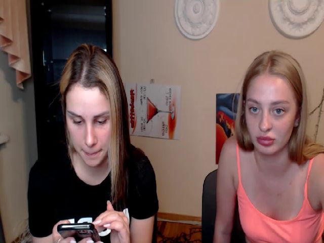 Live sex webcam photo for PolliMilk #258645902