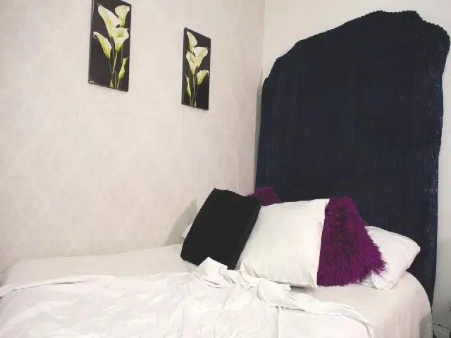 Live sex webcam photo for Hanna_Mills #256098652