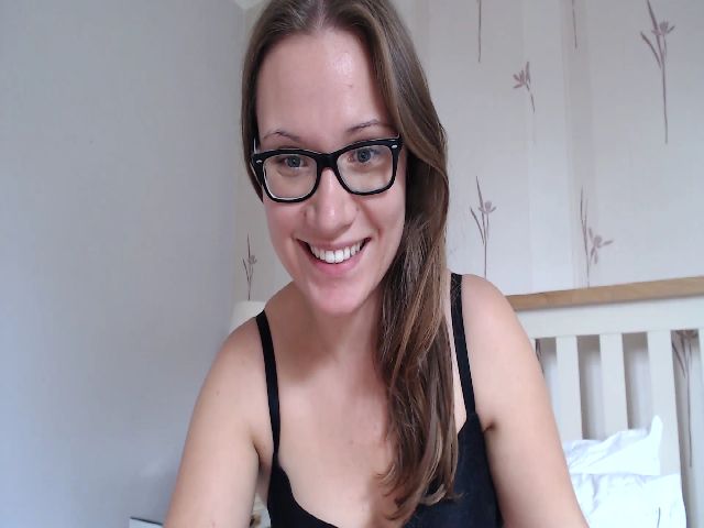 Live sex webcam photo for JennyMFC #253446818