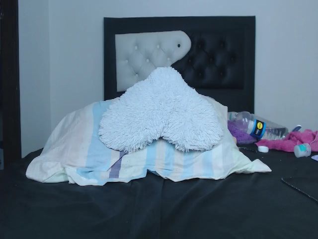 Live sex webcam photo for Sandylau2216 #253104330