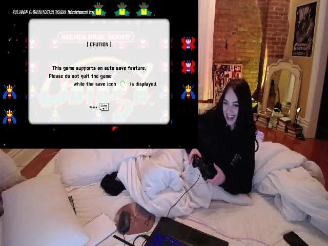 Live sex webcam photo for AlexIvy #260461947