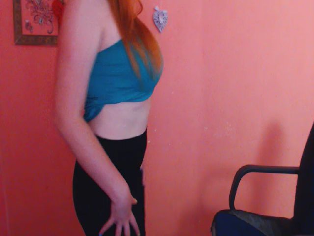 Live sex webcam photo for JiMiola #252291183