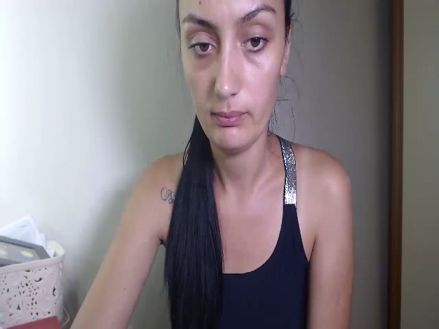 Live sex webcam photo for hello_its_me5 #254765464