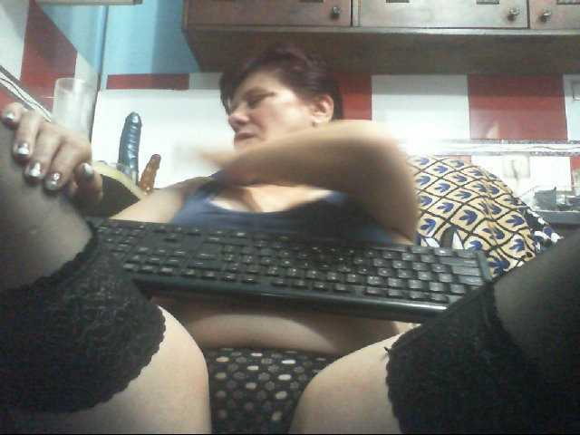 Live sex webcam photo for FilthyMilf1 #259622265