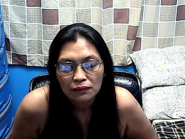Live sex webcam photo for hOtGranny4u #241023582