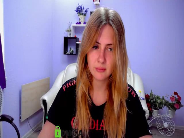 Live sex webcam photo for PrincesSnake #261217339