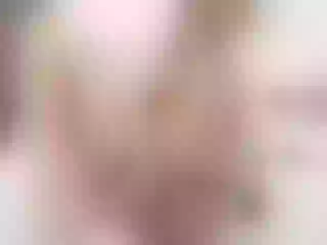 Live sex webcam photo for EllaDavs #264700426