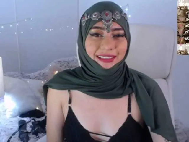 Live sex webcam photo for aliajeddah #242812123