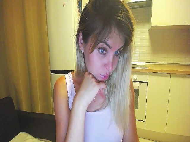 Live sex webcam photo for Sicille #260859987