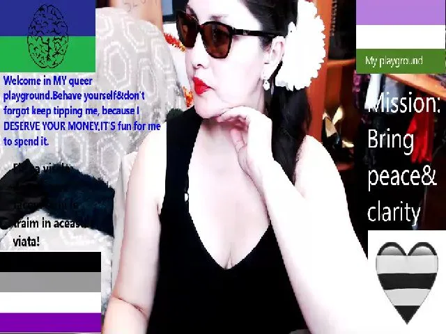 Live sex webcam photo for ImperatrizaS #255805419