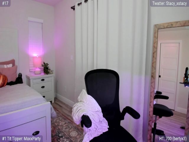 Live sex webcam photo for Stacy_x3 #260556743