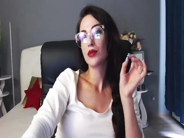 Live sex webcam photo for VictoriaJamy #256240290