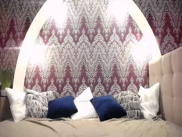 Live sex webcam photo for Cute_Crystal_ #255292554