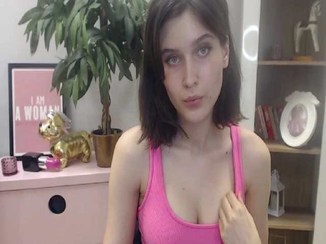 Live sex webcam photo for SarahPassionX #256248584