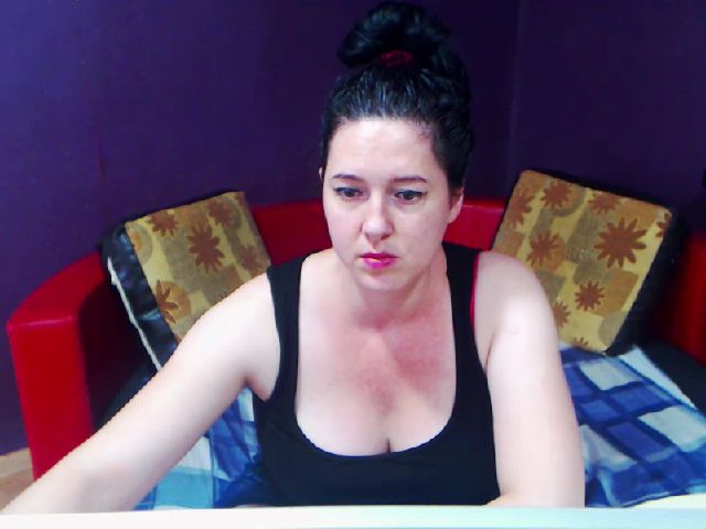 Live sex webcam photo for SlaveMeRubyX #255263083