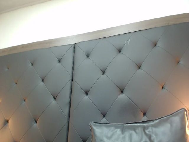 Live sex webcam photo for AnaSaenz #254361383