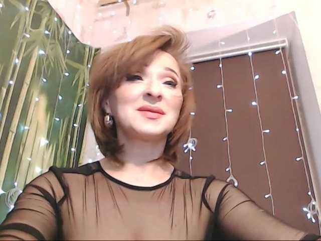 Live sex webcam photo for julia-renard #241375807