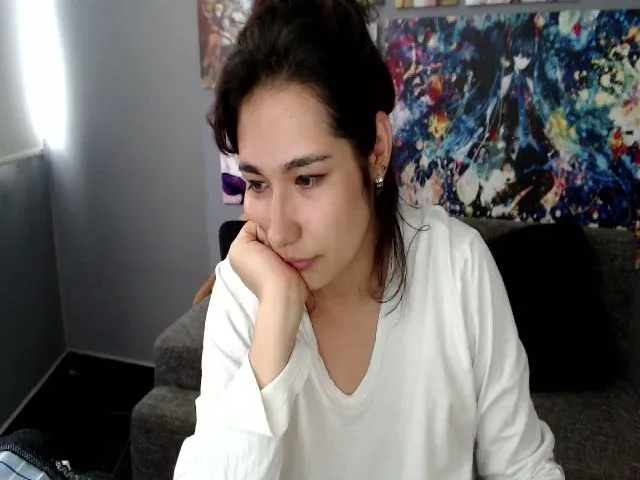 Live sex webcam photo for Jade_leon_ #256958647