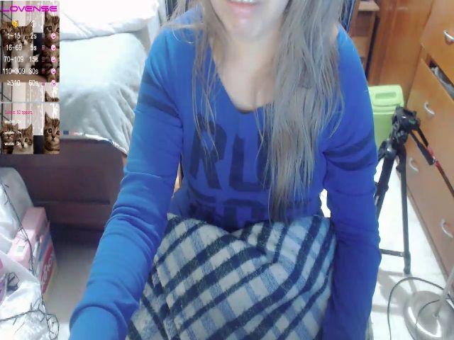 Live sex webcam photo for Meganhill_ #259636775