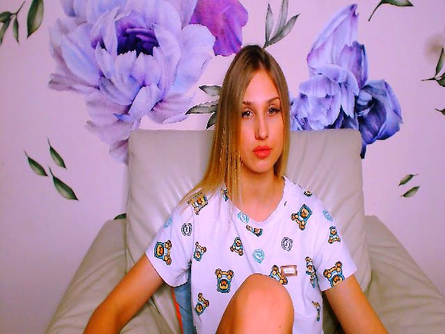 Live sex webcam photo for Vital__Force #252484867