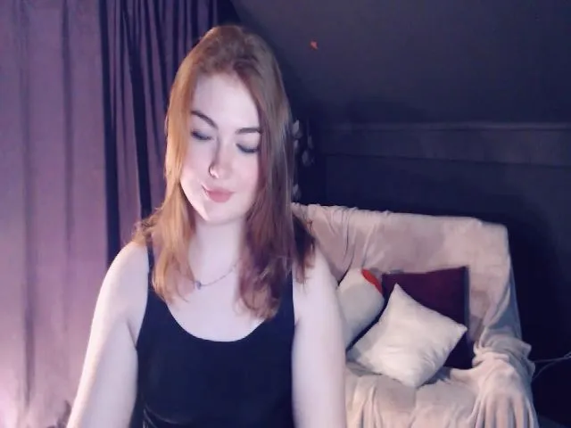 Live sex webcam photo for Mystic_Eyes69 #261071016