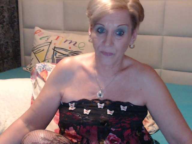 Live sex webcam photo for ANGELGRANNY #241260865