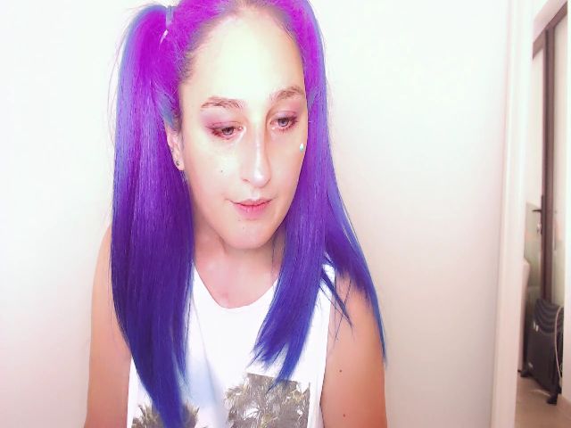 Live sex webcam photo for wetkittycum #254937135