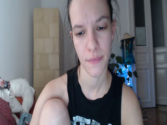 Live sex webcam photo for PetitePinkie #255766034