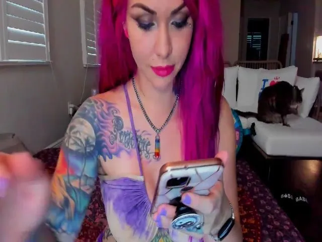 Live sex webcam photo for CharletteWebb #287849772