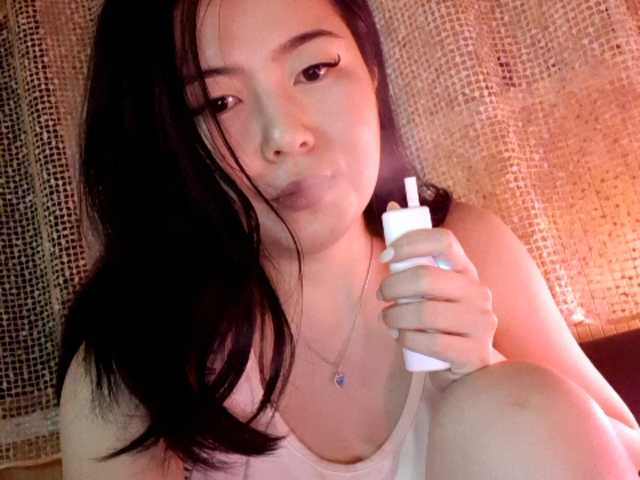 Live sex webcam photo for dasha922 #241057605