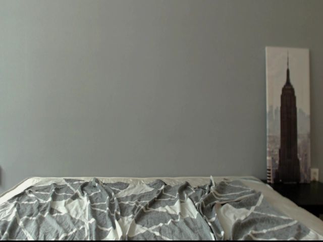 Live sex webcam photo for LittleRrebel #253692228